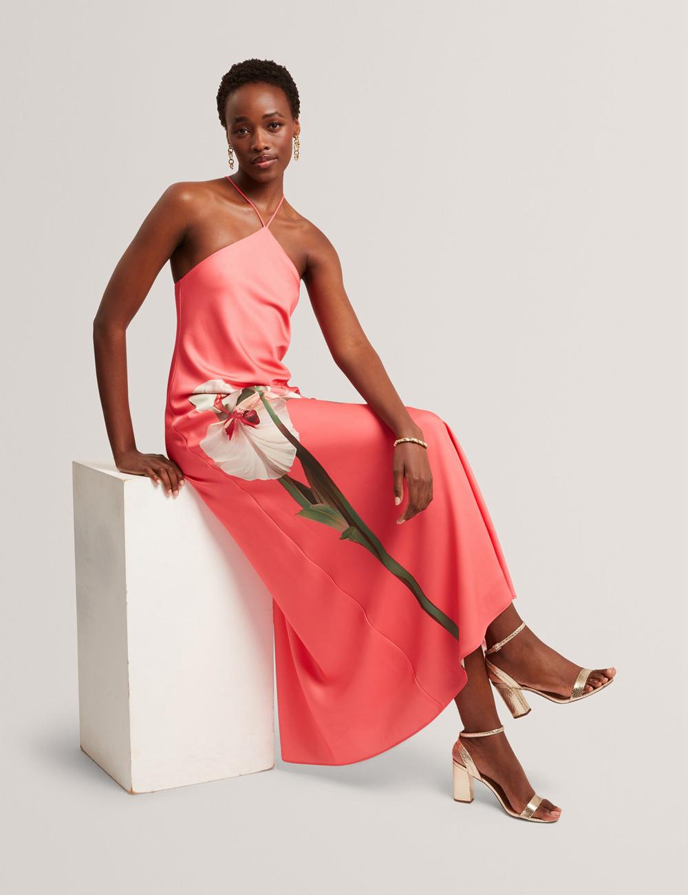 Ted Baker AJIMA - Floral Graphic Halter Neck Satin マキシドレス レディース コーラル 色 | Japan  DNPG-69173