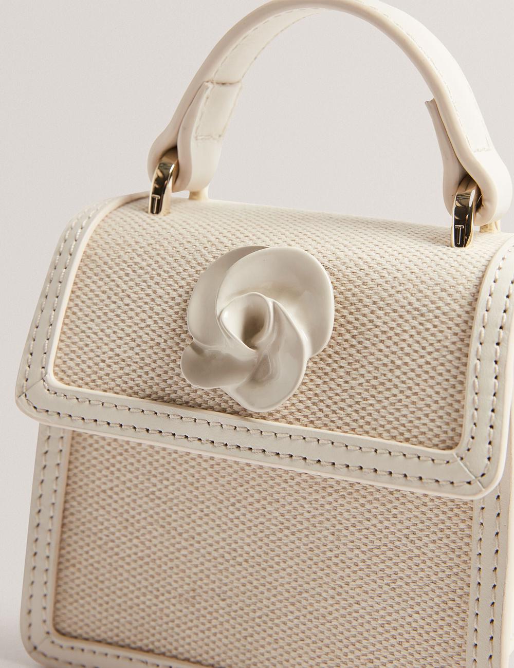 Ted Baker AUDOU - Rose Detail Canvas Mini Top Handle クロスボディバッグ レディース Ecru | Japan  VXPB-09857