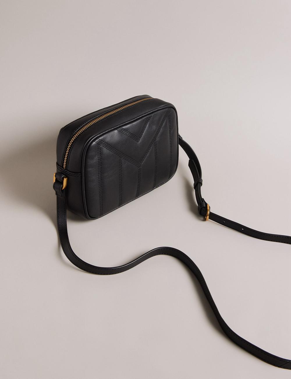 Ted Baker AYALILY - Quilted Leather Camera With Front Pocket ショルダーバッグ レディース 黒 | Japan  ENLM-37124