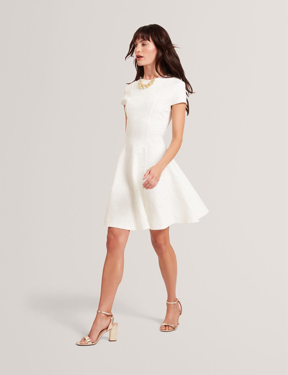 Ted Baker CLODAA - Embroidered Short Sleeve Skater ミニドレス レディース Ivory | Japan  AIHP-04186