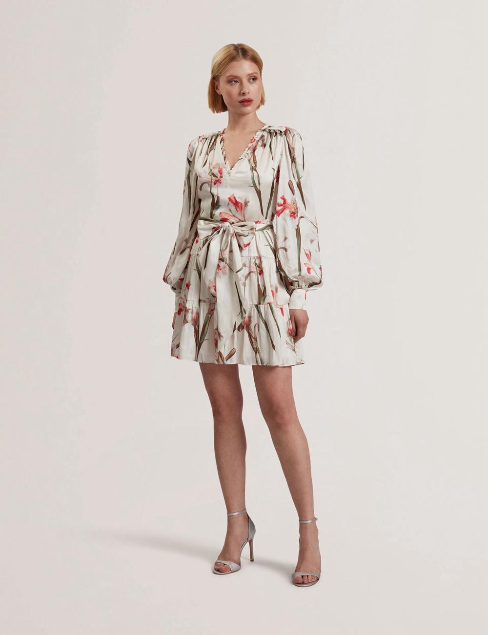 Ted Baker CUIABA - Floral V-Neck Waist ミニドレス レディース Ivory | Japan  ZUYR-47985