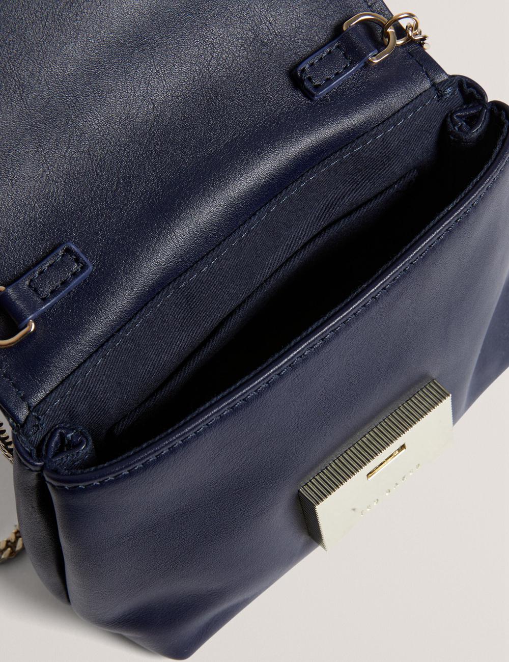 Ted Baker DEMNI - Mini Leather Fold Over Chain クロスボディバッグ レディース ネイビー | Japan  ZMCI-65239