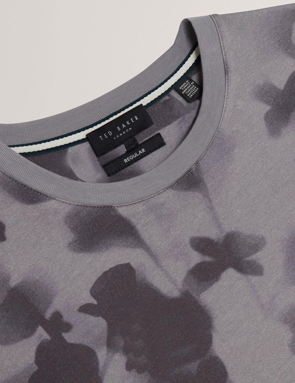Ted Baker DENNISS - Monochrome Floral Print Cotton Tシャツ メンズ グレー | Japan  KPNJ-63472