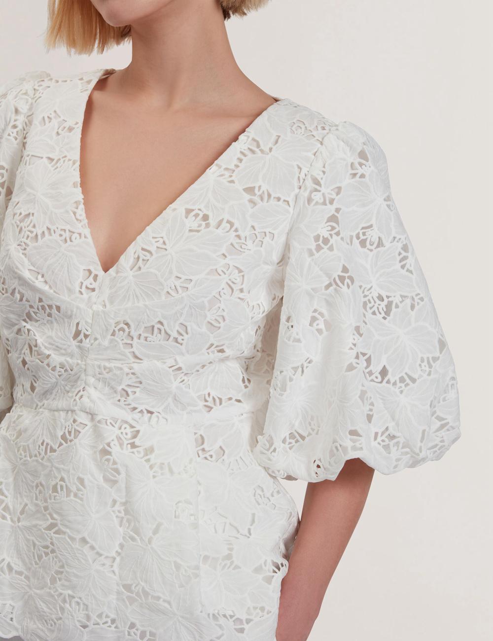Ted Baker ELLARI - Lace Puff Sleeve V-Neck Peplum トップス レディース 白 | Japan  IQJP-85310