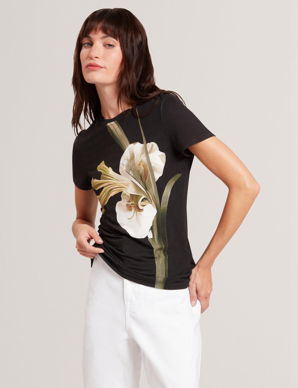 Ted Baker GORGAA - Floral Graphic Fitted Short Sleeve Tシャツ レディース 黒 | Japan  GMLJ-28759