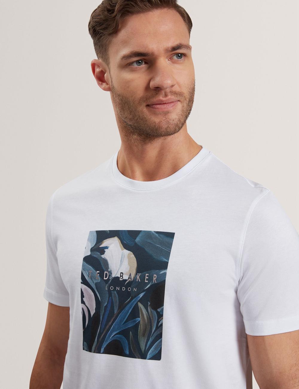 Ted Baker JUSTINO - Branded Box Print Graphic Cotton Tシャツ メンズ 白 | Japan  FUDJ-34297