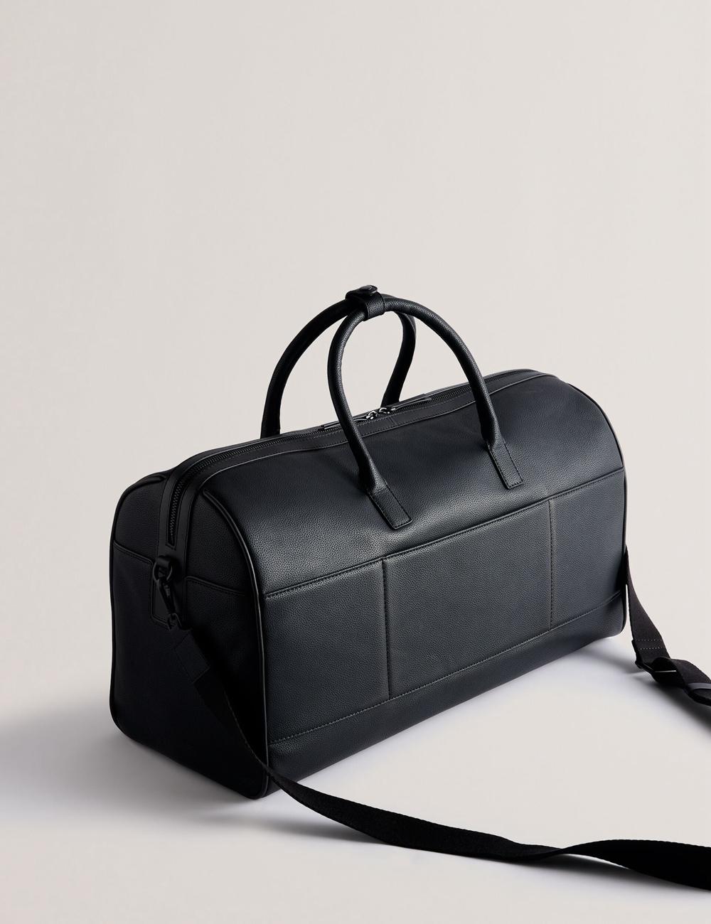 Ted Baker LANDERS - Textured Leather Zip Pocket Holdall Bags メンズ 黒 | Japan  HYQV-52478