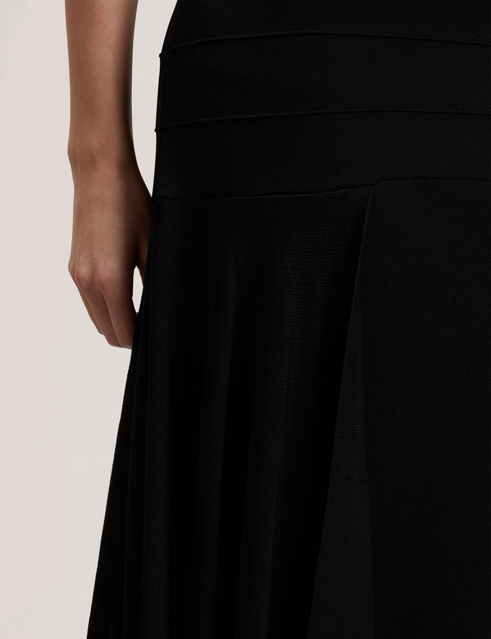 Ted Baker LAURRIE - Asymmetric Waterfall Hem Knitted スカート レディース 黒 | Japan  EBNC-17382