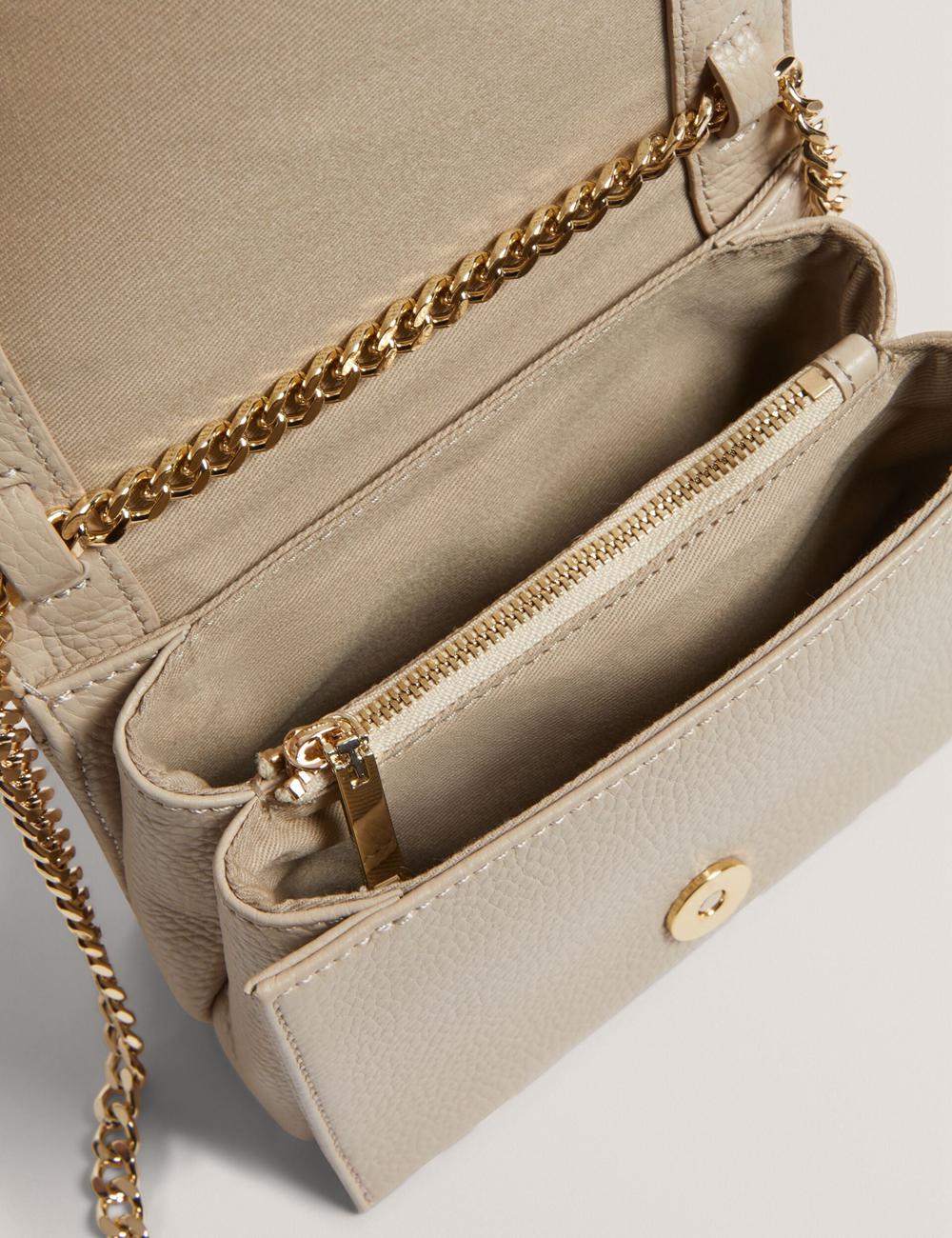 Ted Baker ROUSEN - Bar Detail Fold Over Leather クロスボディバッグ レディース Ecru | Japan  QWSH-97625