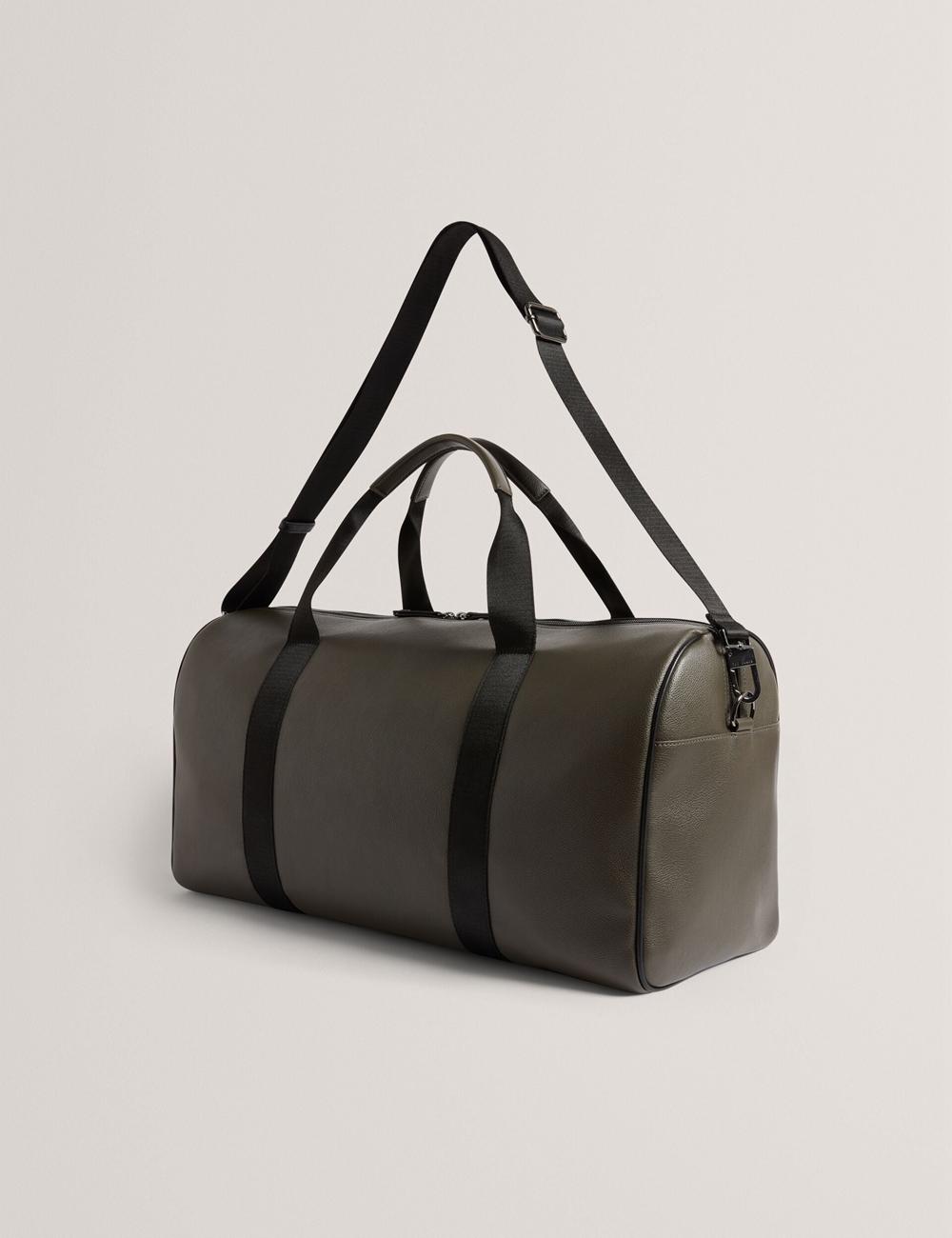 Ted Baker TAISON - Pebbled Faux Leather Holdall Bags メンズ カーキ | Japan  KTOF-50423