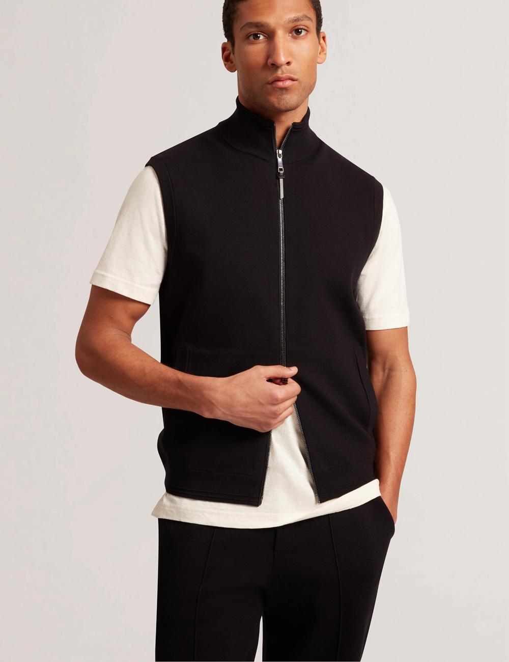 Ted Baker TERINCE - Zip-Through Funnel Neck Gillets メンズ 黒 | Japan  RKLE-01628